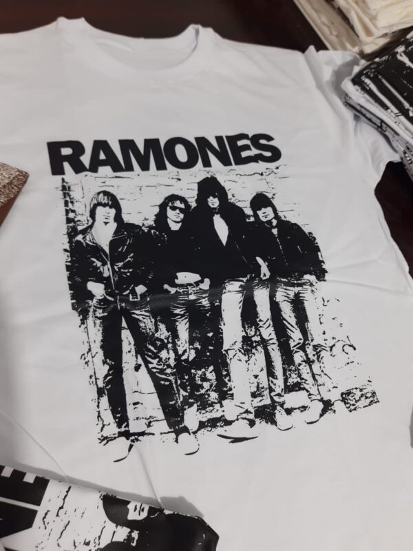 Camiseta Ramones - Image 2